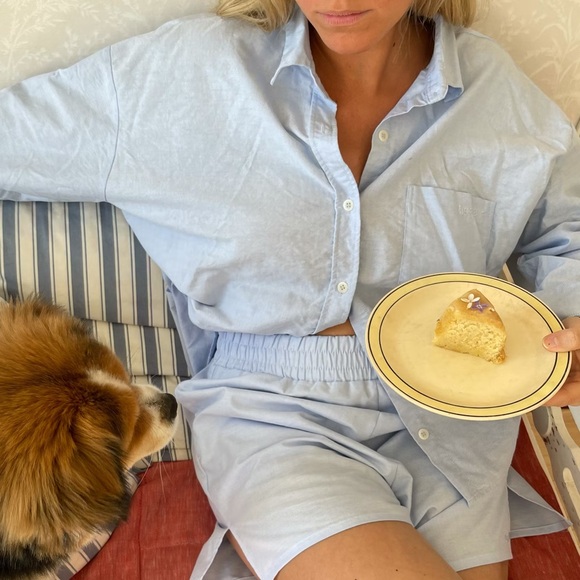 NWT Djerf Avenue Breezy Shorts in blue - Picture 3 of 12